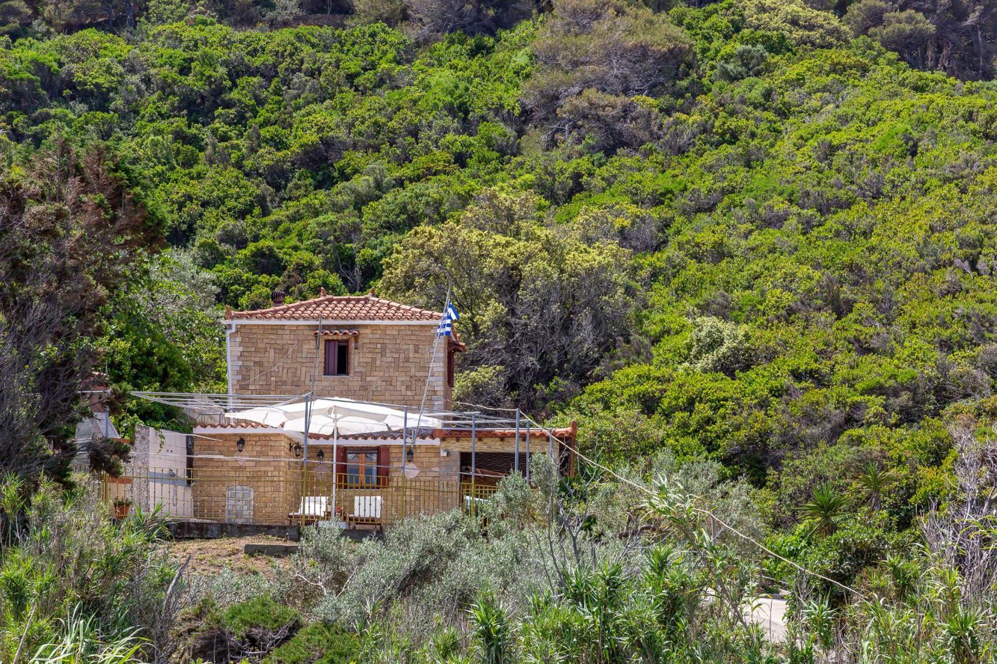 Nerissa Cottage - Skopelos Glossa Atheato エクステリア 写真