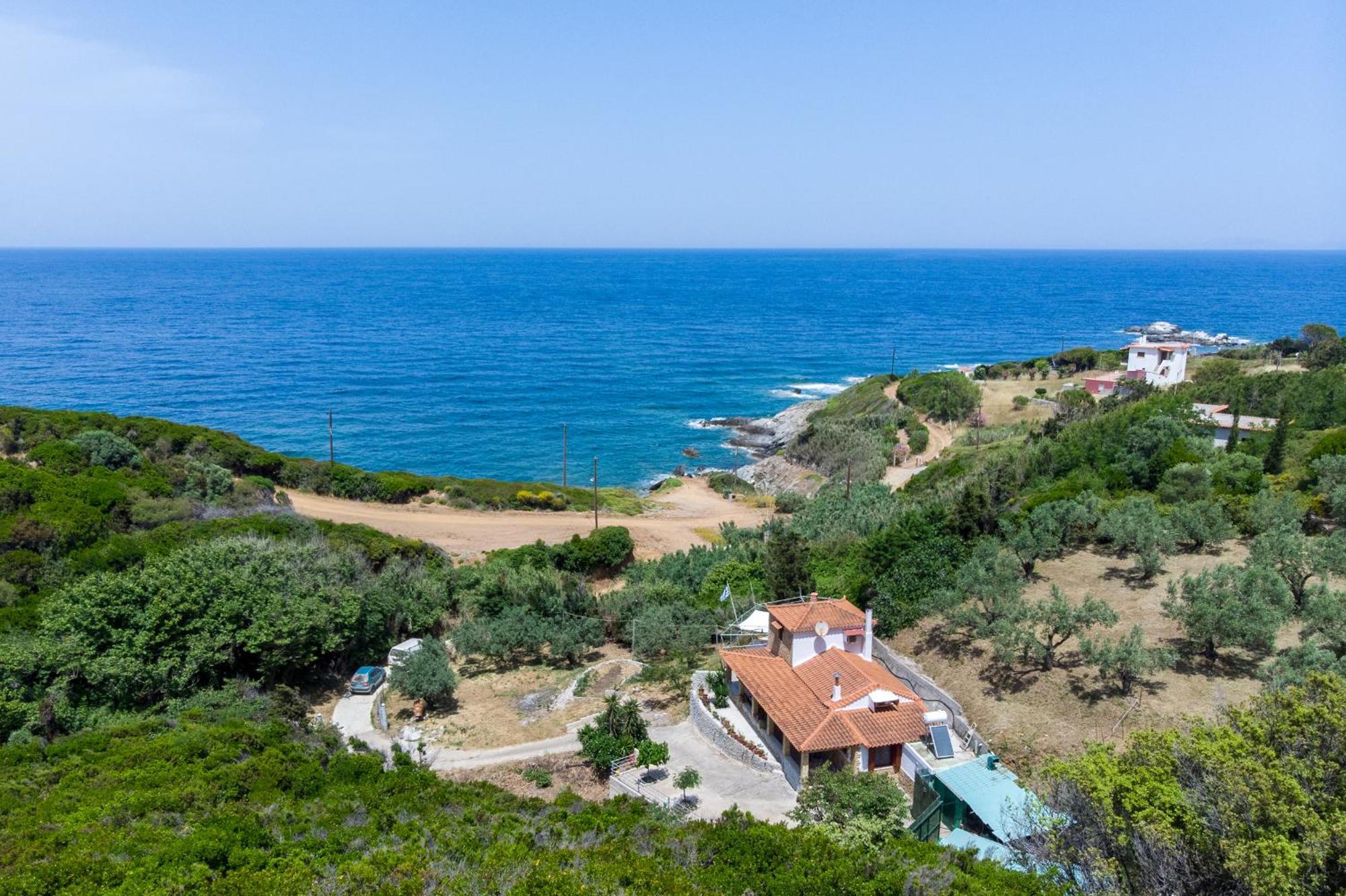 Nerissa Cottage - Skopelos Glossa Atheato エクステリア 写真