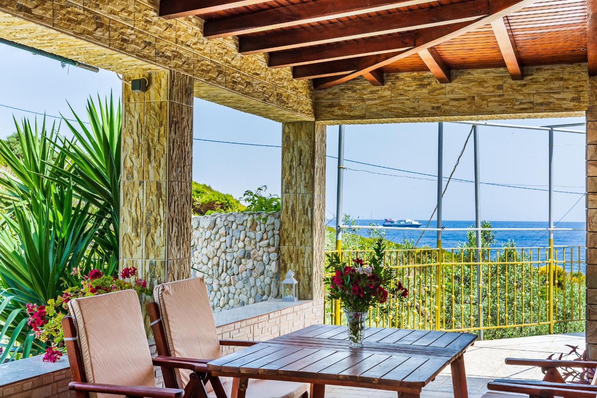 Nerissa Cottage - Skopelos Glossa Atheato エクステリア 写真